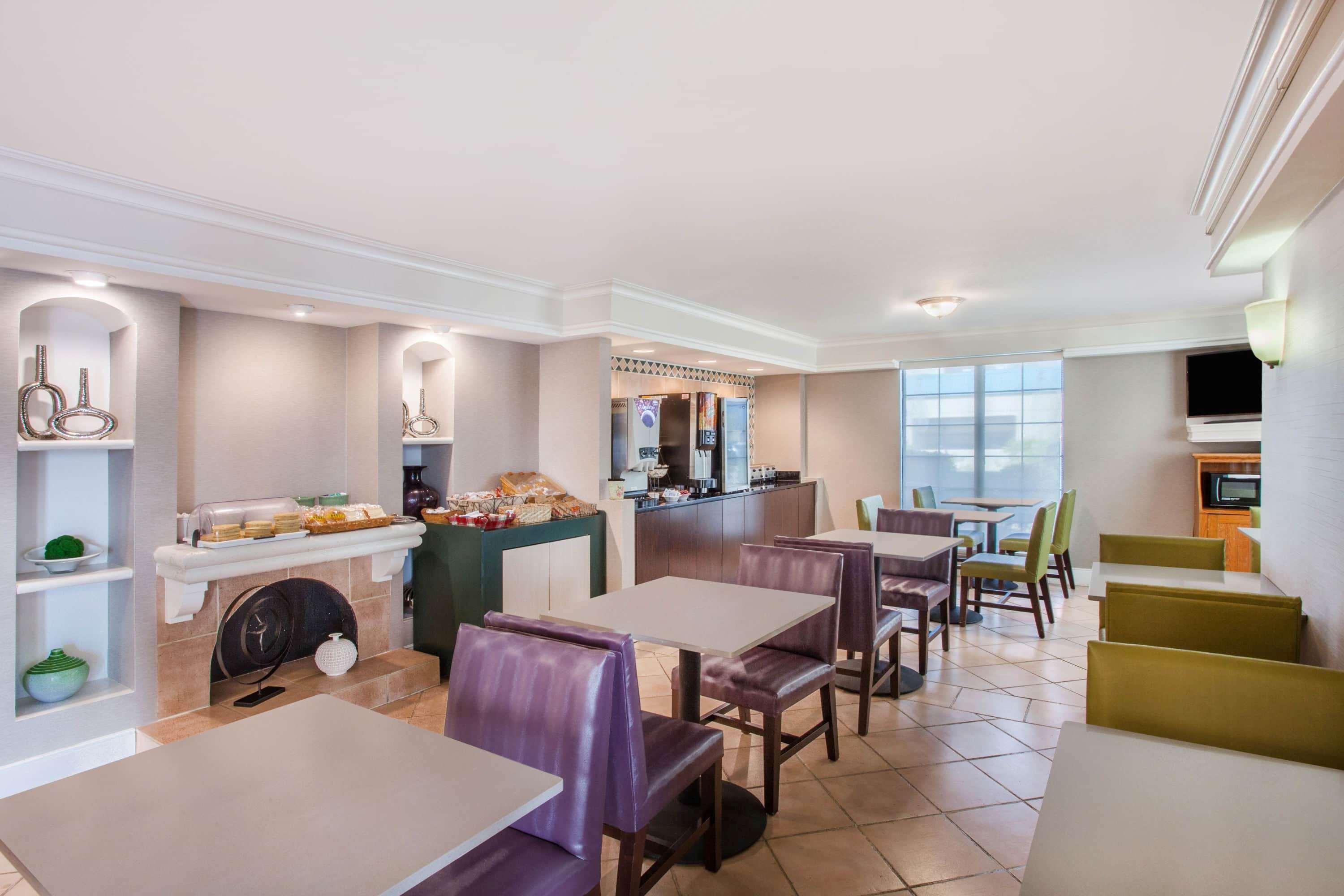 Baymont By Wyndham Fort Myers Central Eksteriør bilde