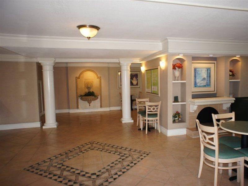 Baymont By Wyndham Fort Myers Central Eksteriør bilde
