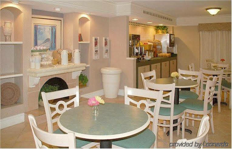 Baymont By Wyndham Fort Myers Central Eksteriør bilde